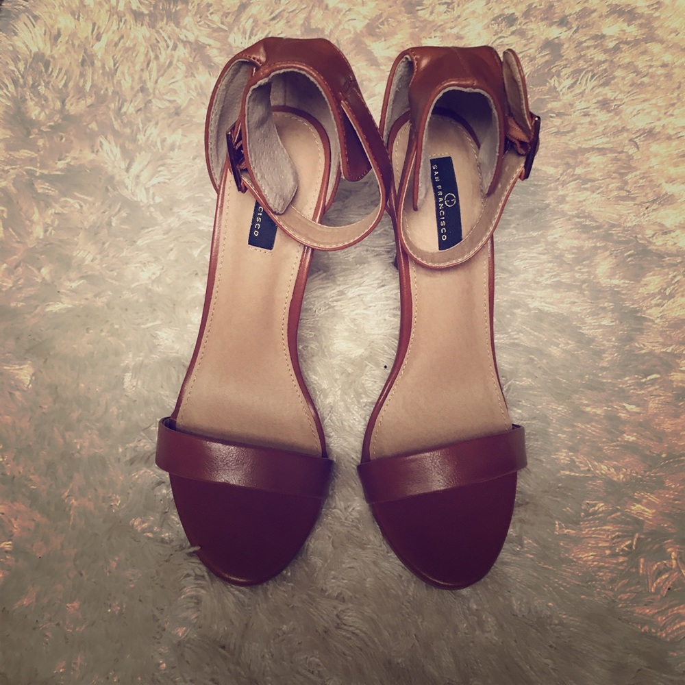 Tan strapped heels